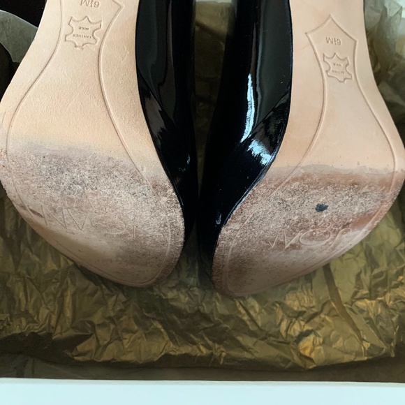 🔥HOST PICK🔥 Joan and David Black Patent Heels - Picture 12 of 14